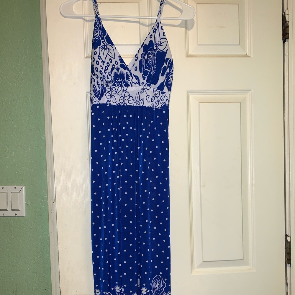 Long blue dress